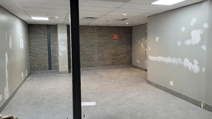 To Let Commercial Property for Rent in Montague Gardens Western Cape